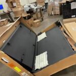 1987 F-150 8' styleside bed tri-fold hard shell tonneau - Image 4